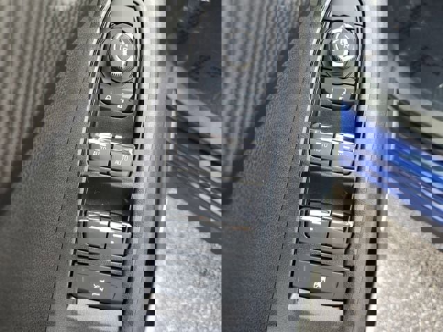 New 2025 Subaru Crosstrek 2.5i Limited w/ Crosstrek Mirror Package image 22