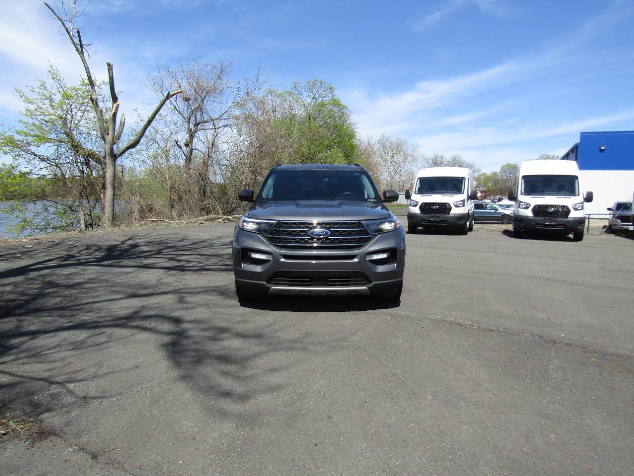 Used 2022 Ford Explorer XLT AWD/4WD image 42