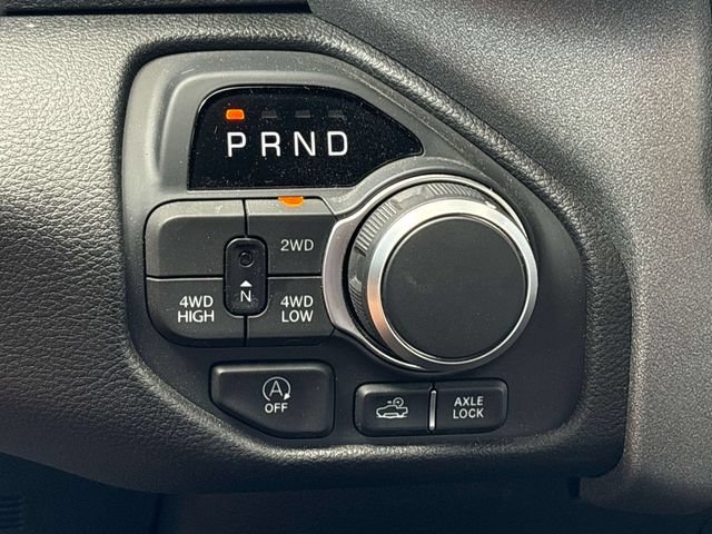 Used 2026 RAM 1500 Warlock AWD/4WD image 33