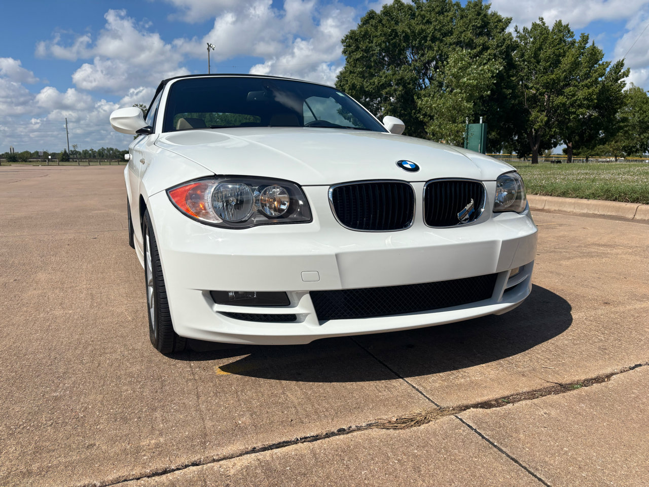Used 2011 BMW 128i Convertible image 40