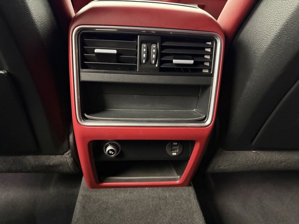 Used 2019 Porsche Cayenne S image 45