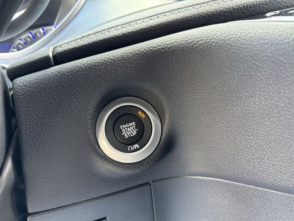 New 2026 Chrysler Pacifica Select image 18