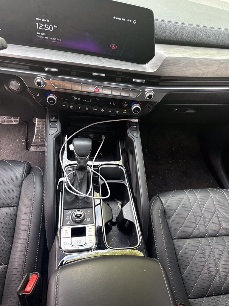 Certified 2025 Kia Telluride SX Prestige X-Line AWD/4WD image 10