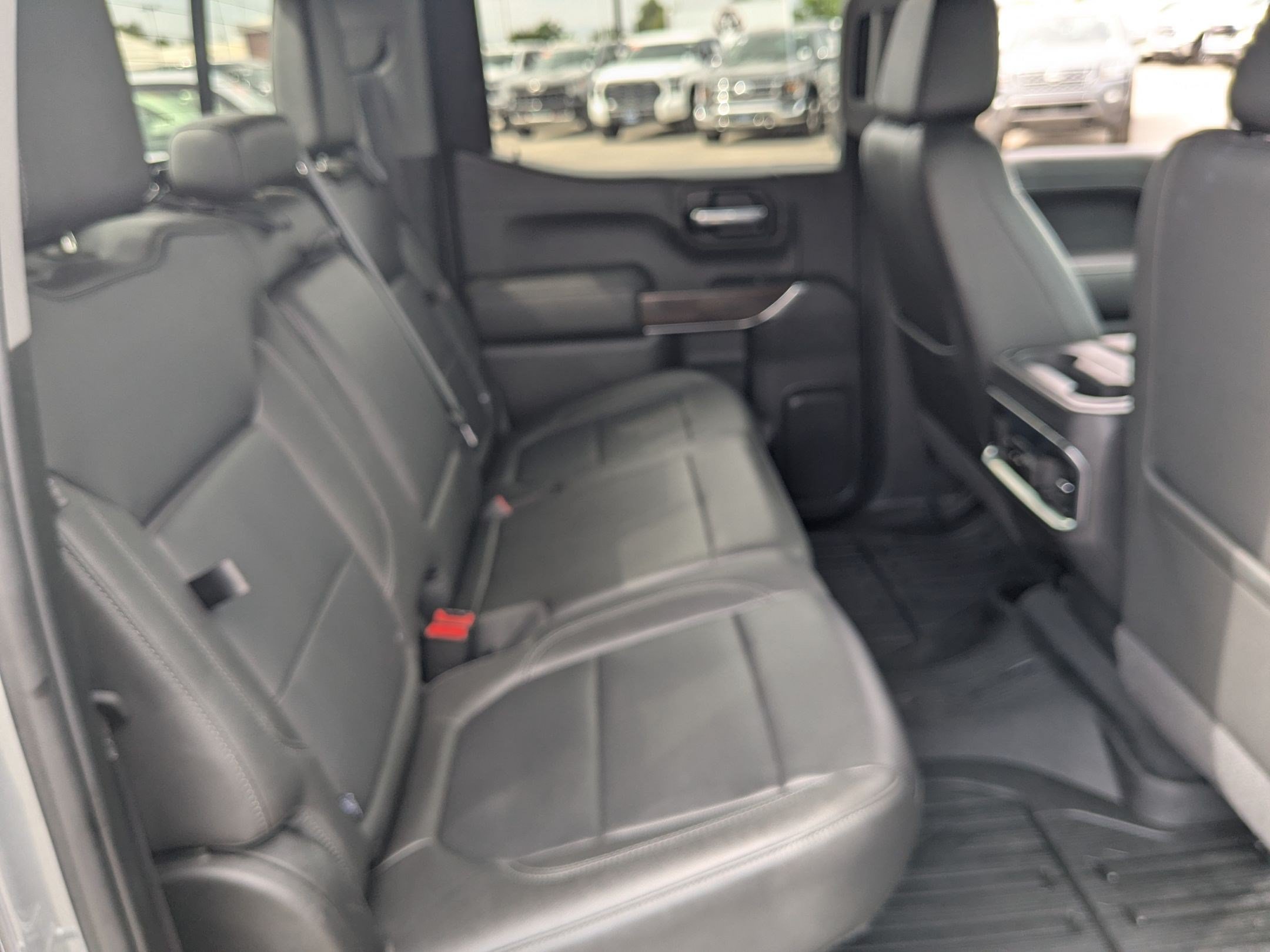 Certified 2022 GMC Sierra 1500 SLT w/ SLT Premium Plus Package AWD/4WD image 30