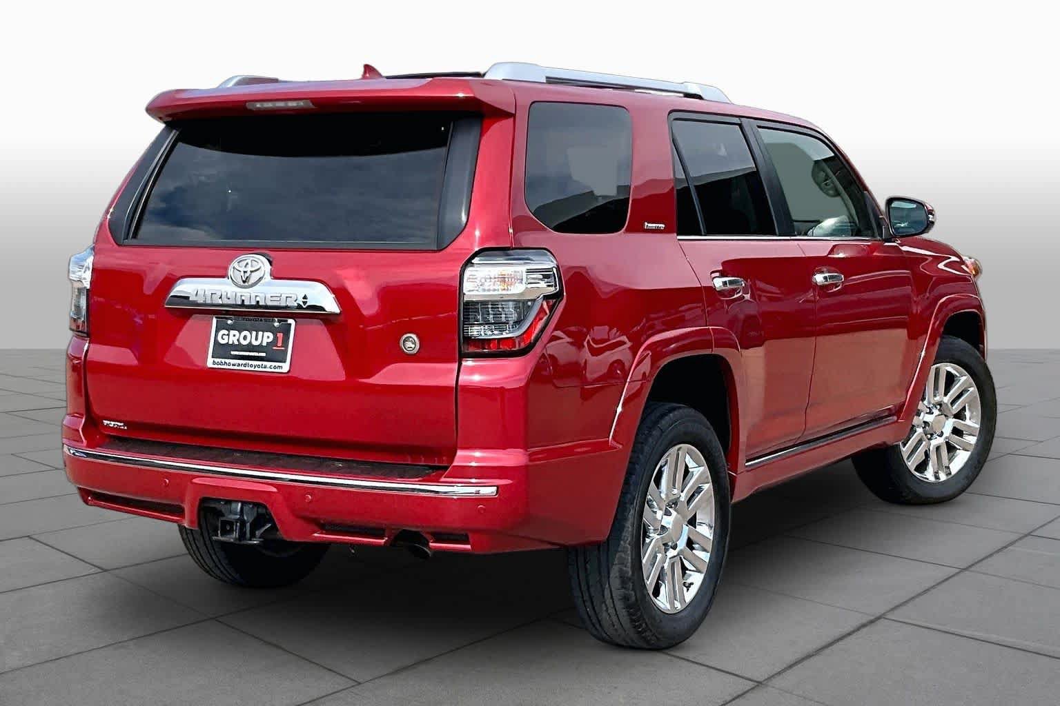 Used 2015 Toyota 4Runner Limited AWD/4WD image 13