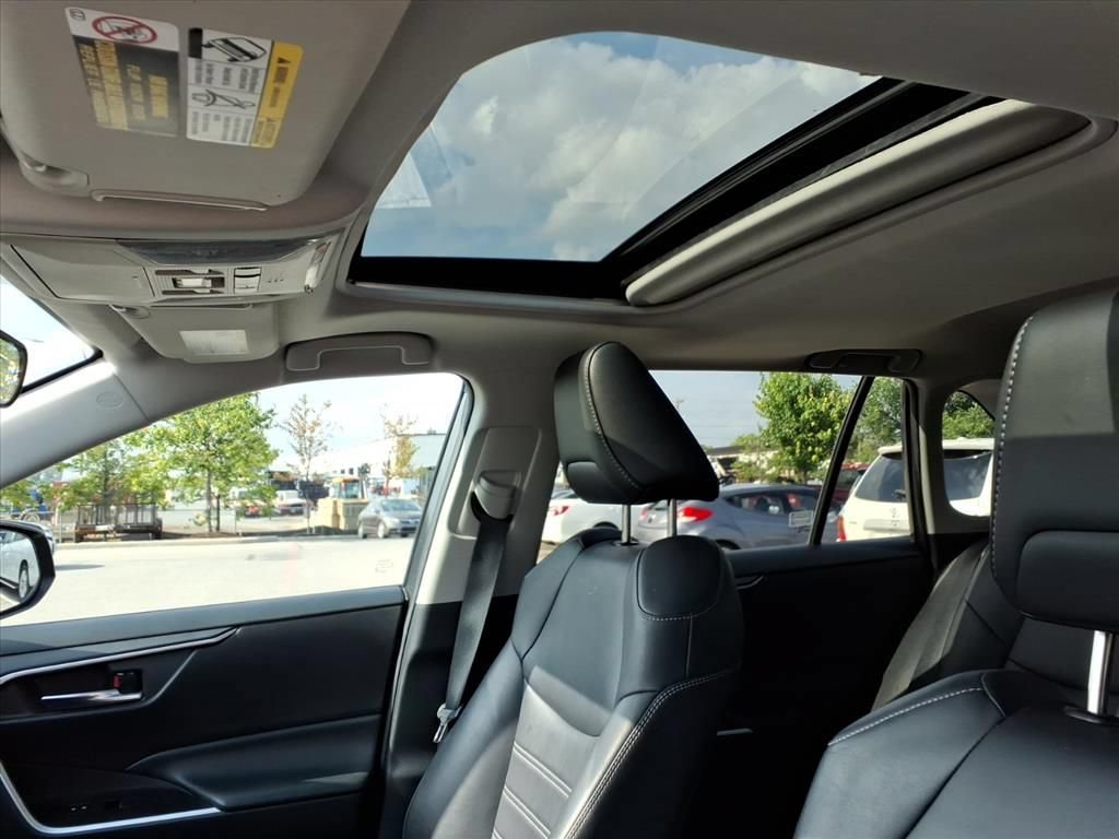 Certified 2020 Toyota RAV4 XLE Premium AWD/4WD image 12