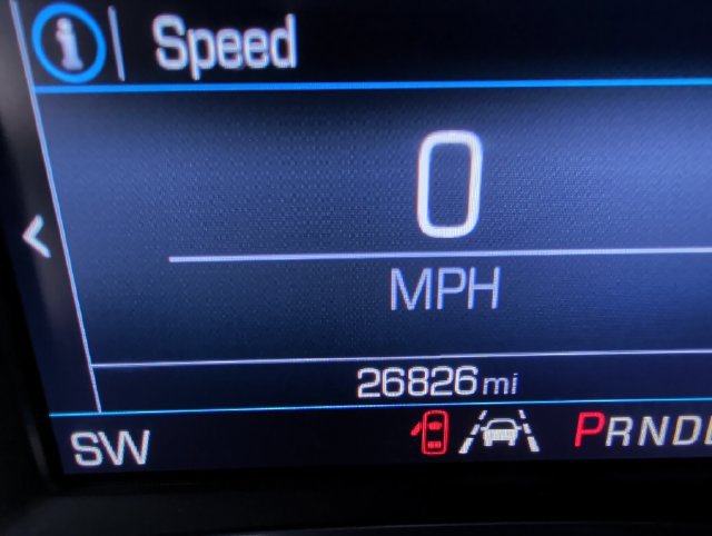 Used 2020 Chevrolet Equinox LT w/ Driver Convenience Package FWD image 18