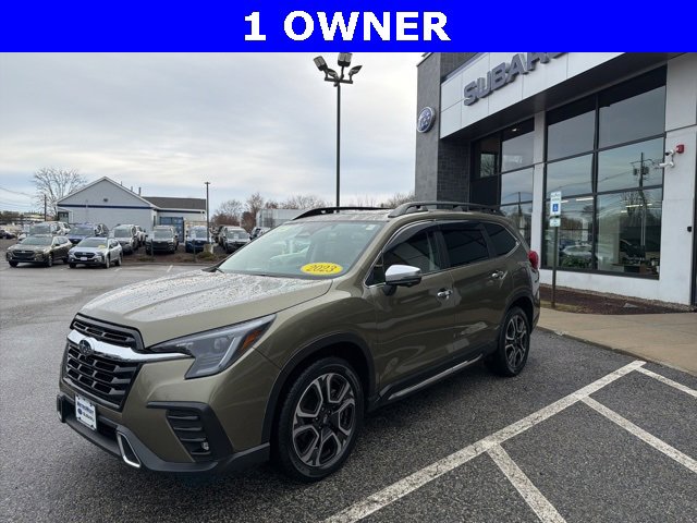 Used 2023 Subaru Ascent Touring image 1