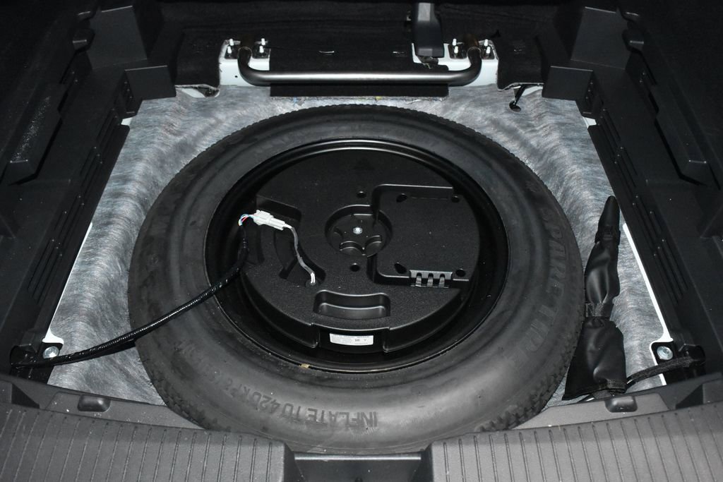 Certified 2023 Nissan Rogue SV image 27