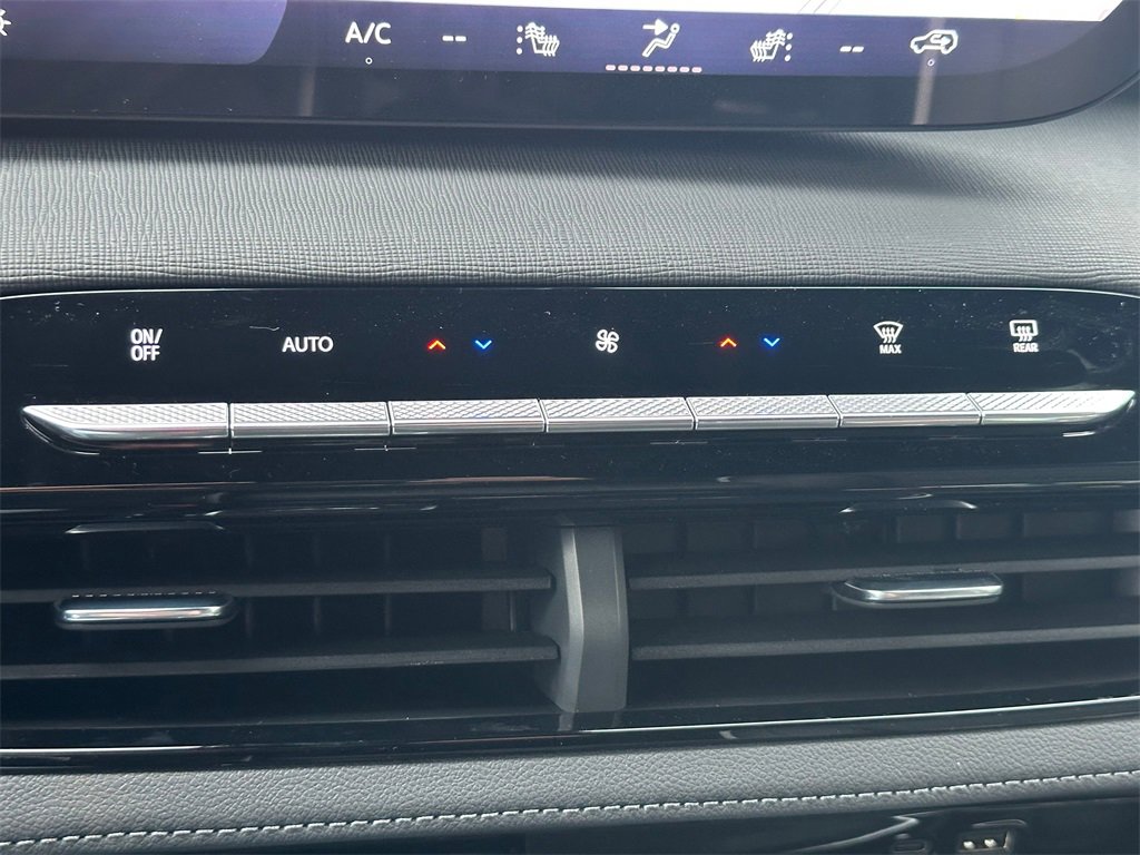 New 2026 Buick Enclave Preferred w/ Power Package image 28