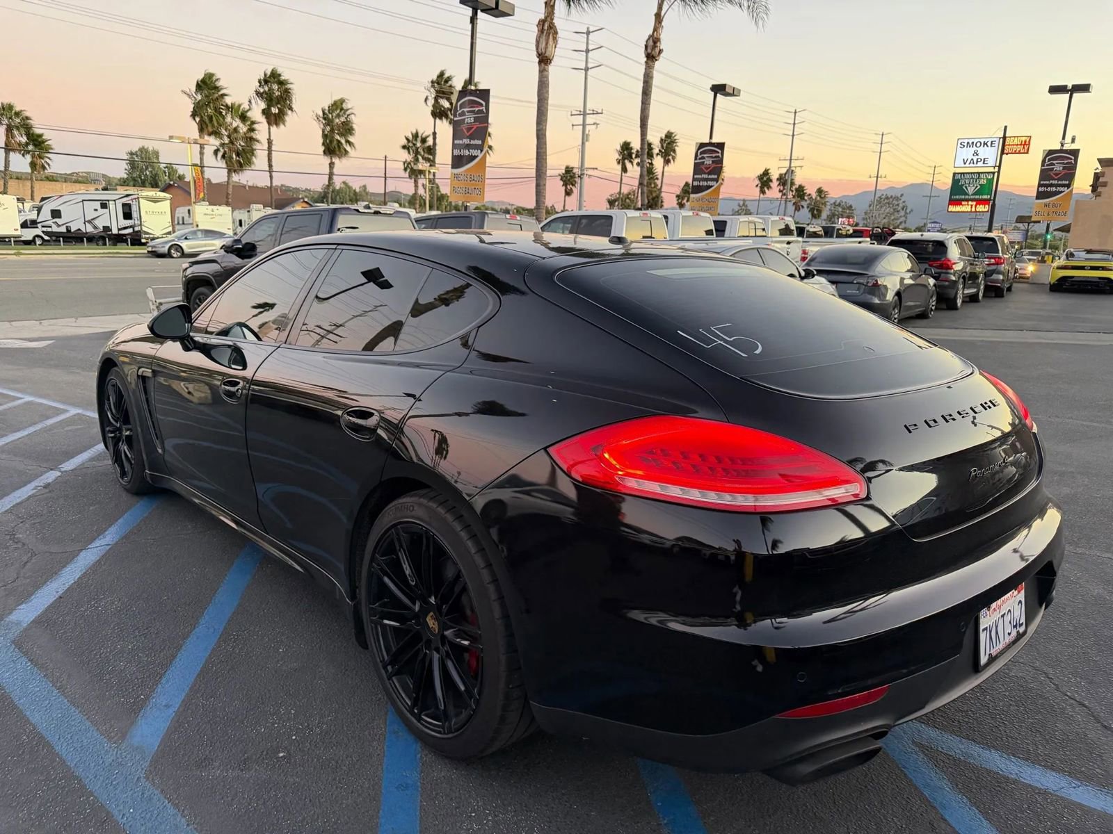 Used 2015 Porsche Panamera 4 AWD/4WD image 6