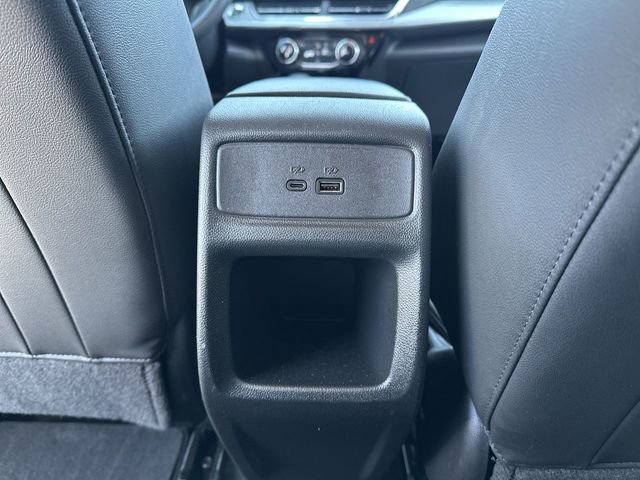 Used 2024 Chevrolet Trax LT image 21