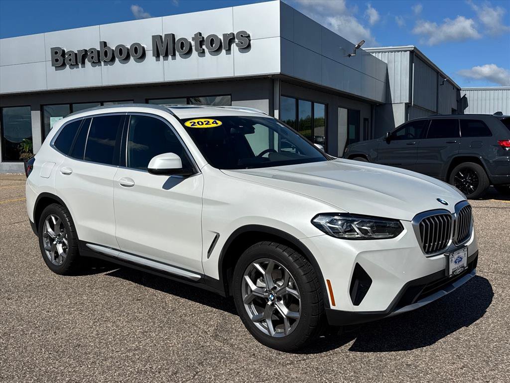 Used 2024 BMW X3 xDrive30i AWD/4WD image 1