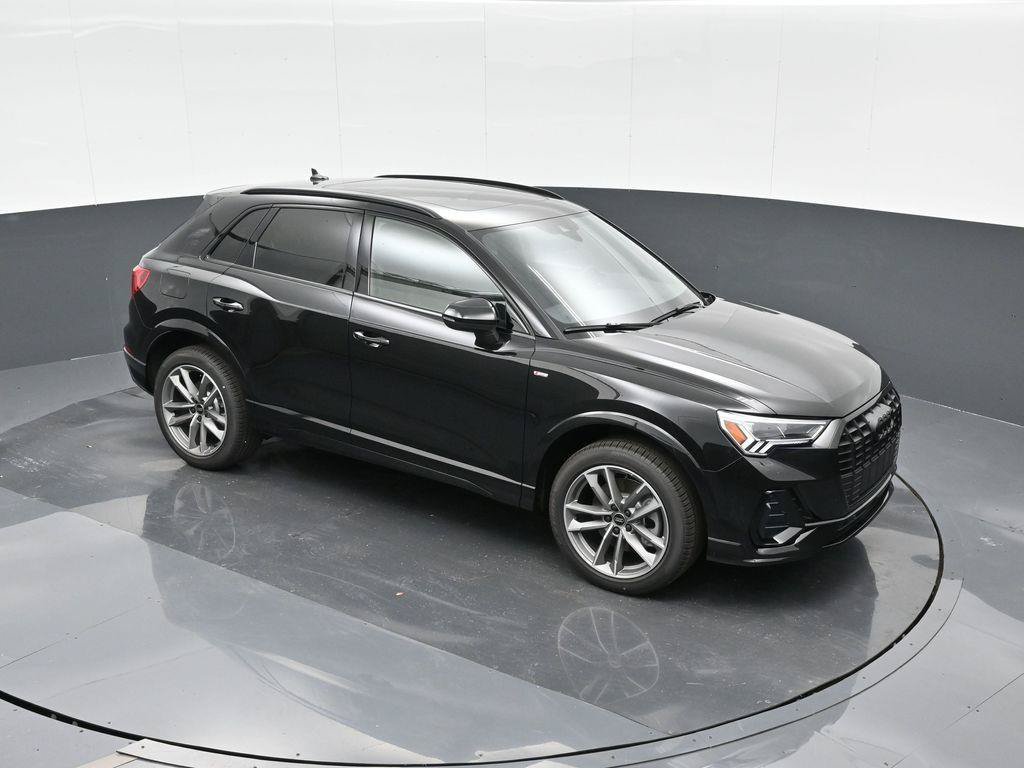 New 2025 Audi Q3 2.0T Premium AWD/4WD image 17