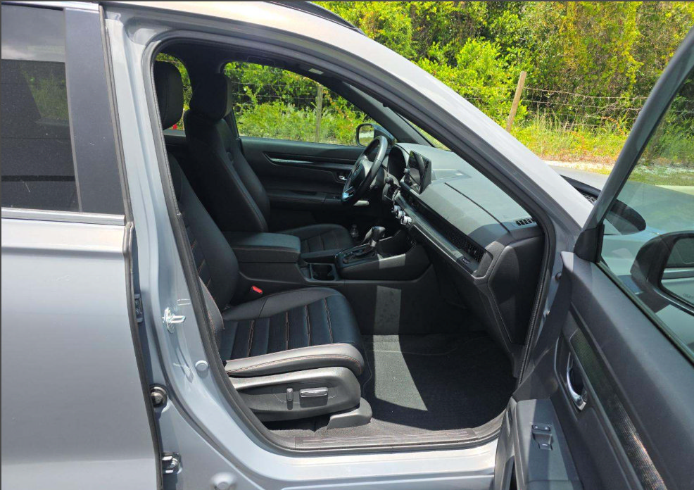 Used 2025 Honda CR-V Sport-L image 9