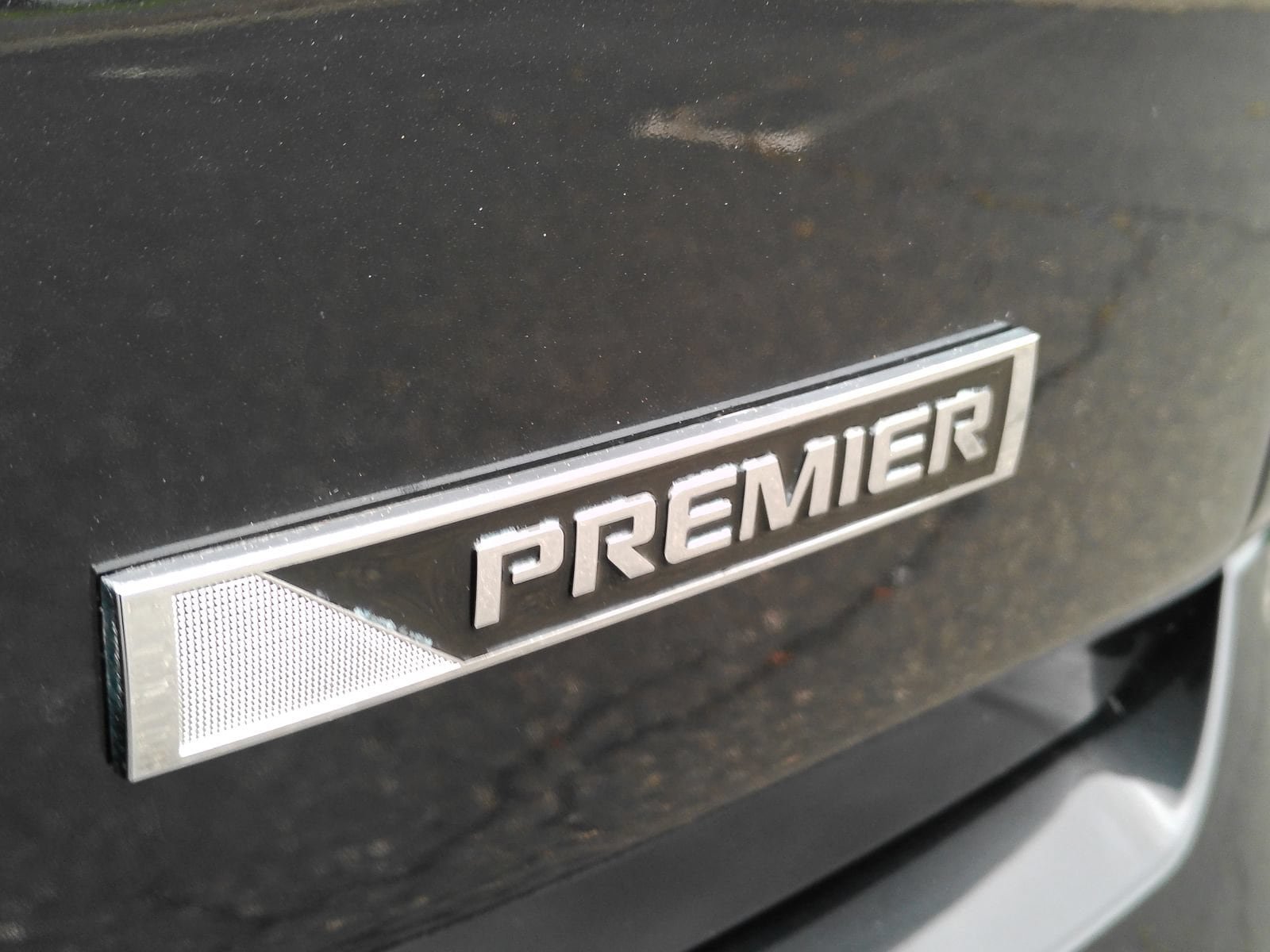 Certified 2022 Chevrolet Traverse Premier AWD/4WD image 35