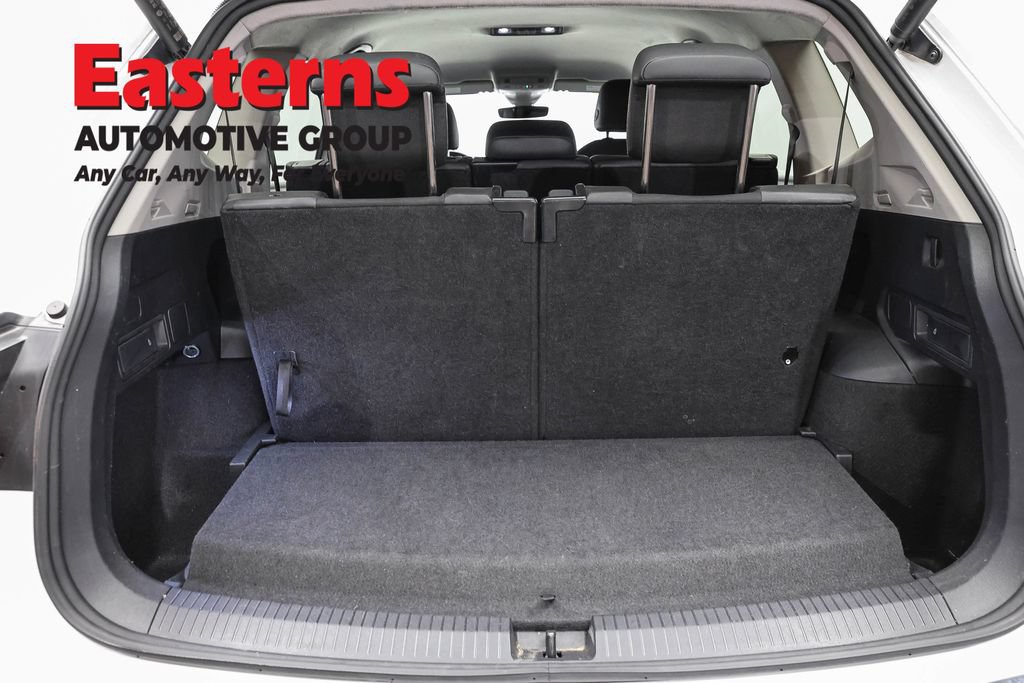 Used 2024 Volkswagen Tiguan Wolfsburg Edition FWD image 9