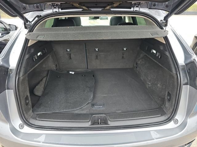 Used 2022 Buick Envision Essence w/ Technology Package I image 12