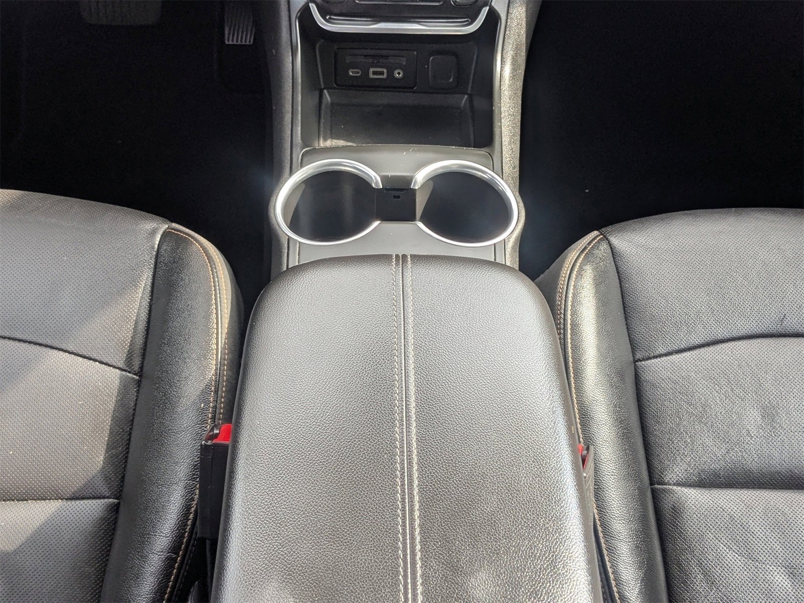 Used 2021 GMC Terrain SLT image 21