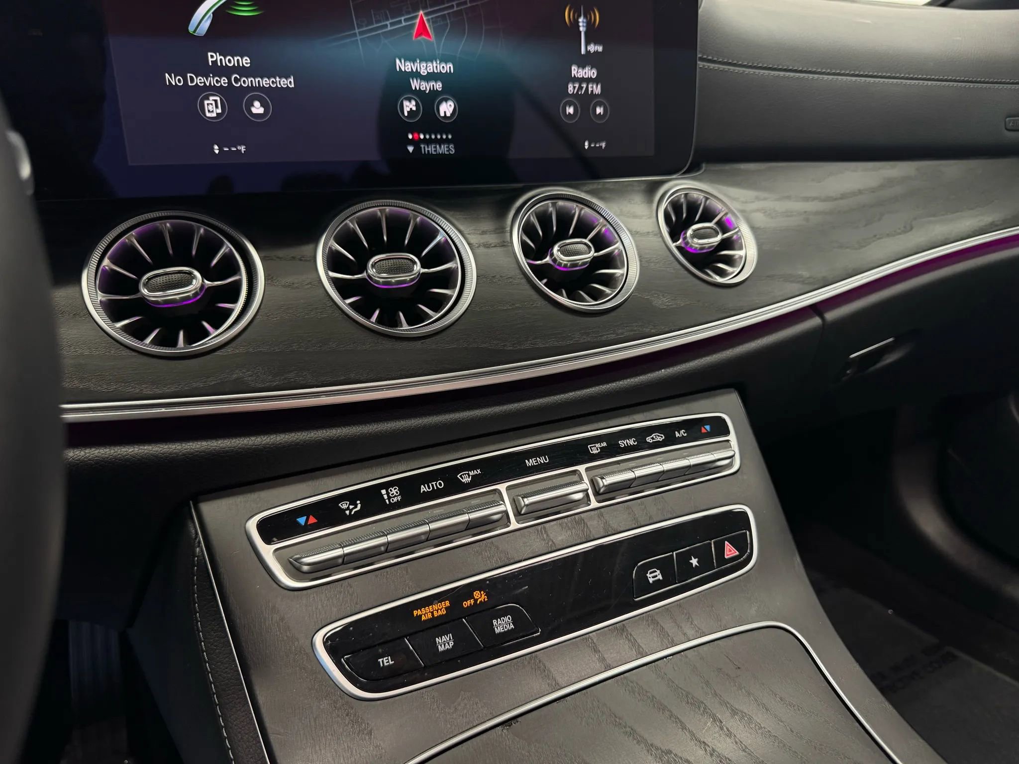 Used 2023 Mercedes-Benz E 450 Cabriolet image 22