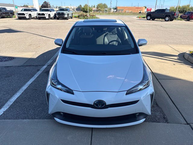 Used 2022 Toyota Prius Limited w/ Premium Convenience Package FWD image 11