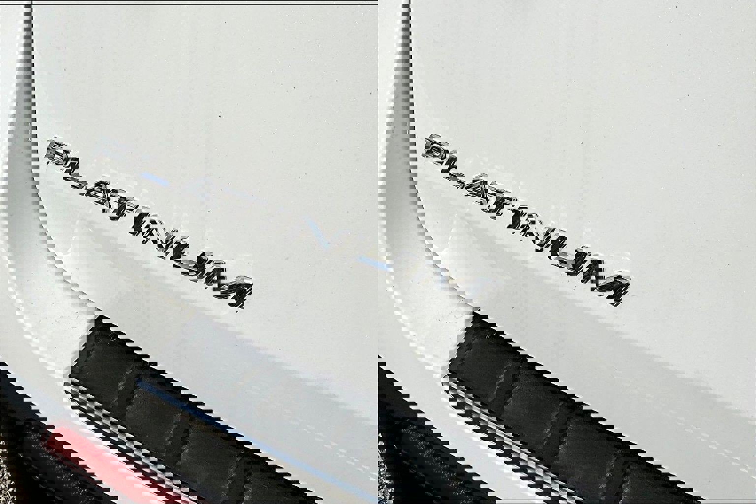 Used 2022 Ford Explorer Platinum w/ Technology Package image 23