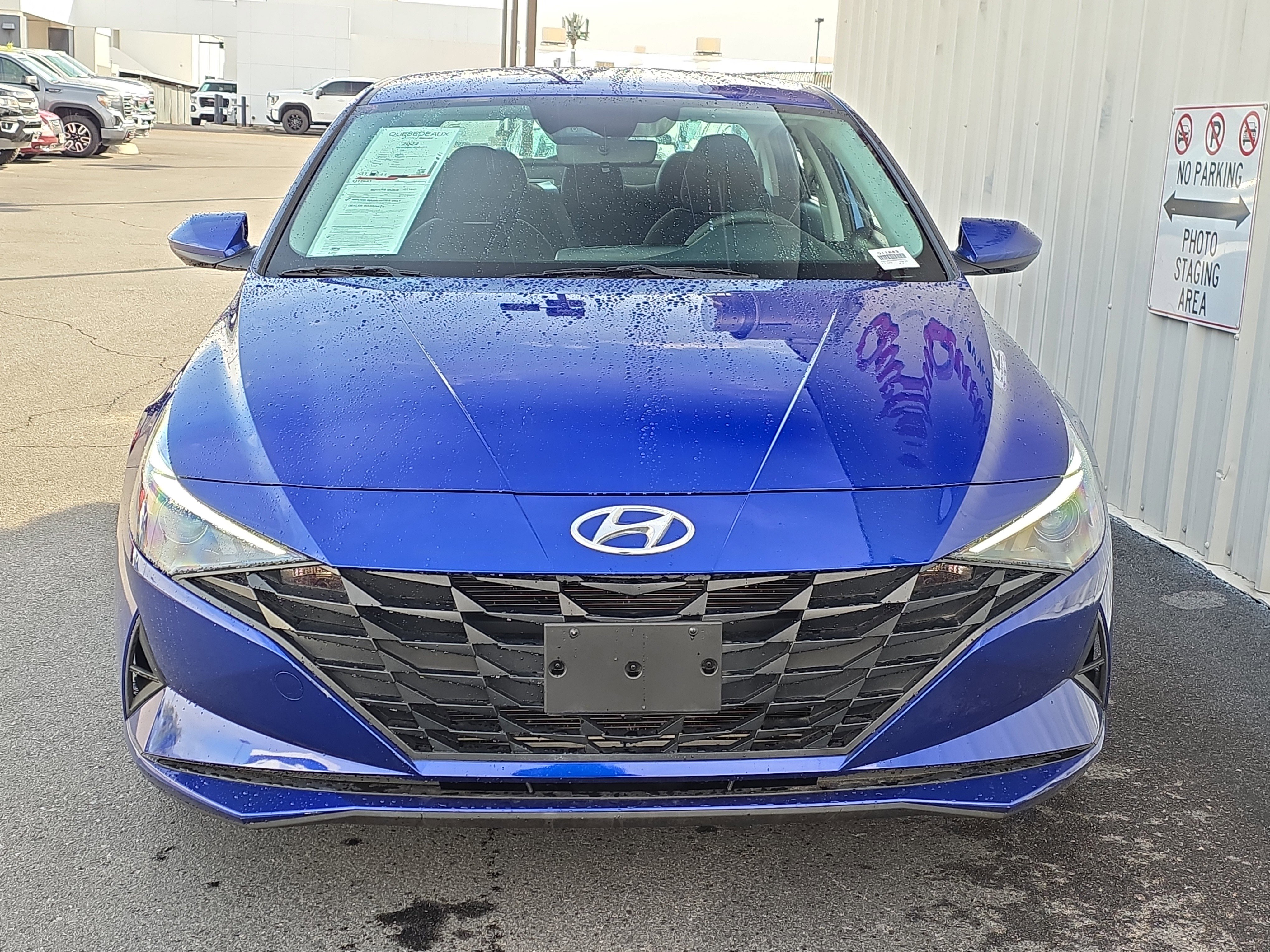 Used 2022 Hyundai Elantra SEL image 2