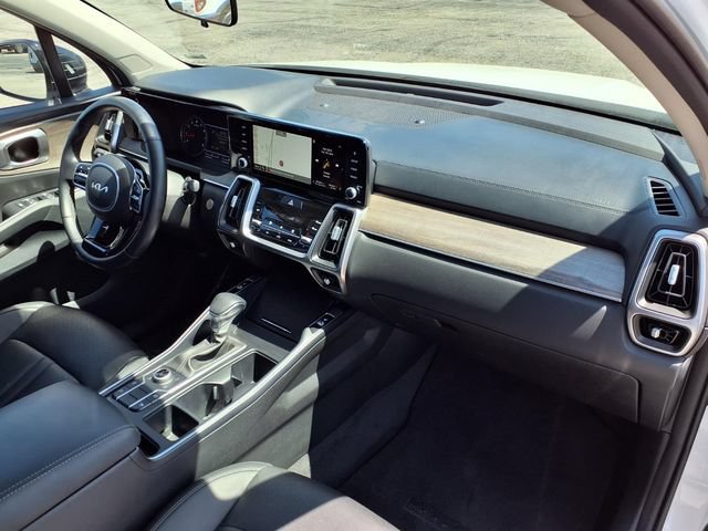 Used 2023 Kia Sorento S w/ Panoramic Sunroof Package AWD/4WD image 91