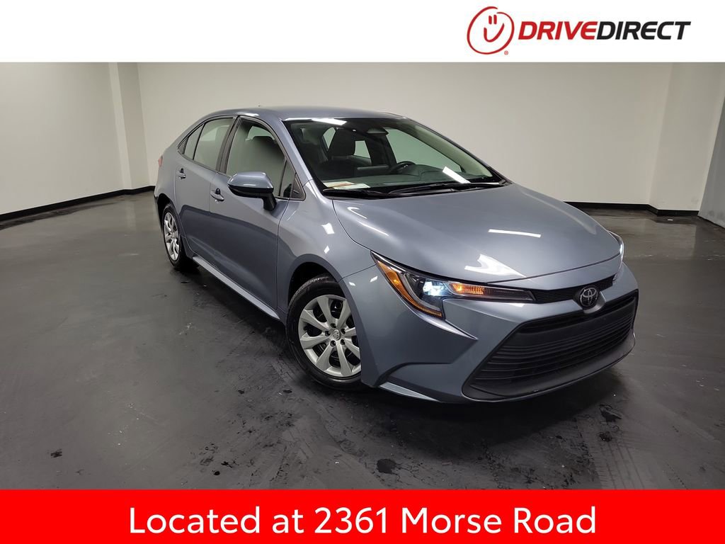 Used 2024 Toyota Corolla LE FWD image 1