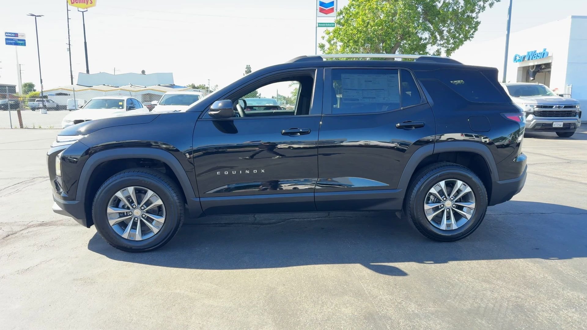 New 2026 Chevrolet Equinox LT FWD image 57