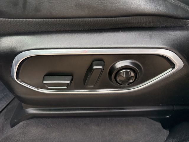 Used 2023 Jeep Wagoneer L Series II image 14