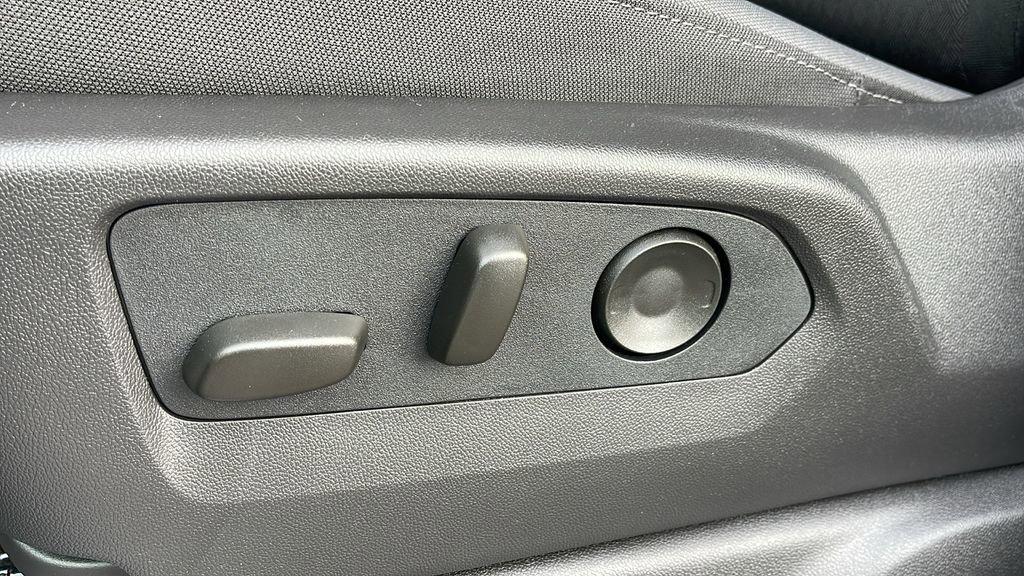 New 2026 GMC Sierra 1500 Elevation image 11