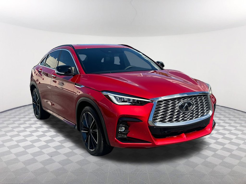 Used 2025 INFINITI QX55 Essential AWD/4WD image 3