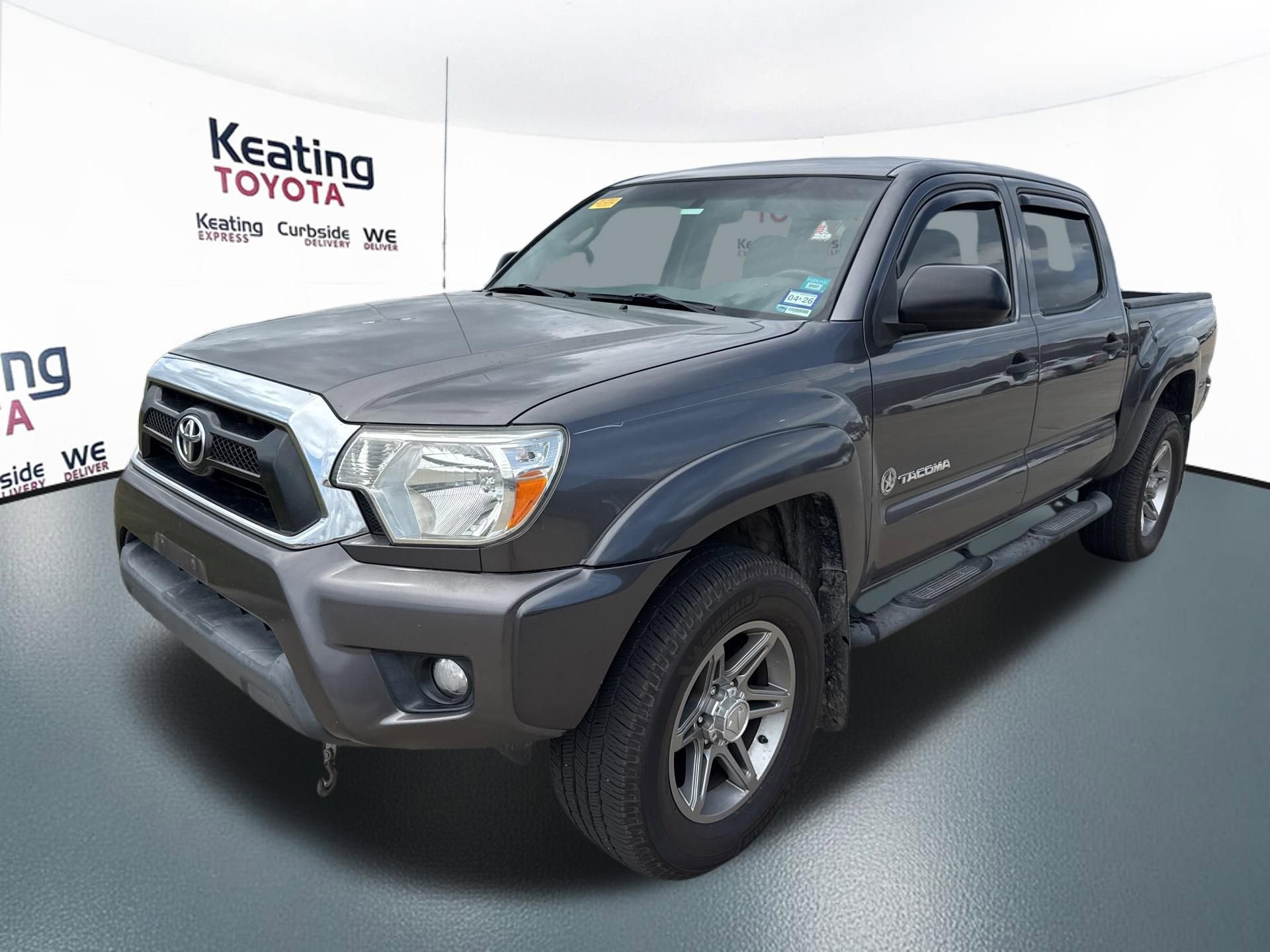 Used 2014 Toyota Tacoma PreRunner w/ SR5 Package image 3