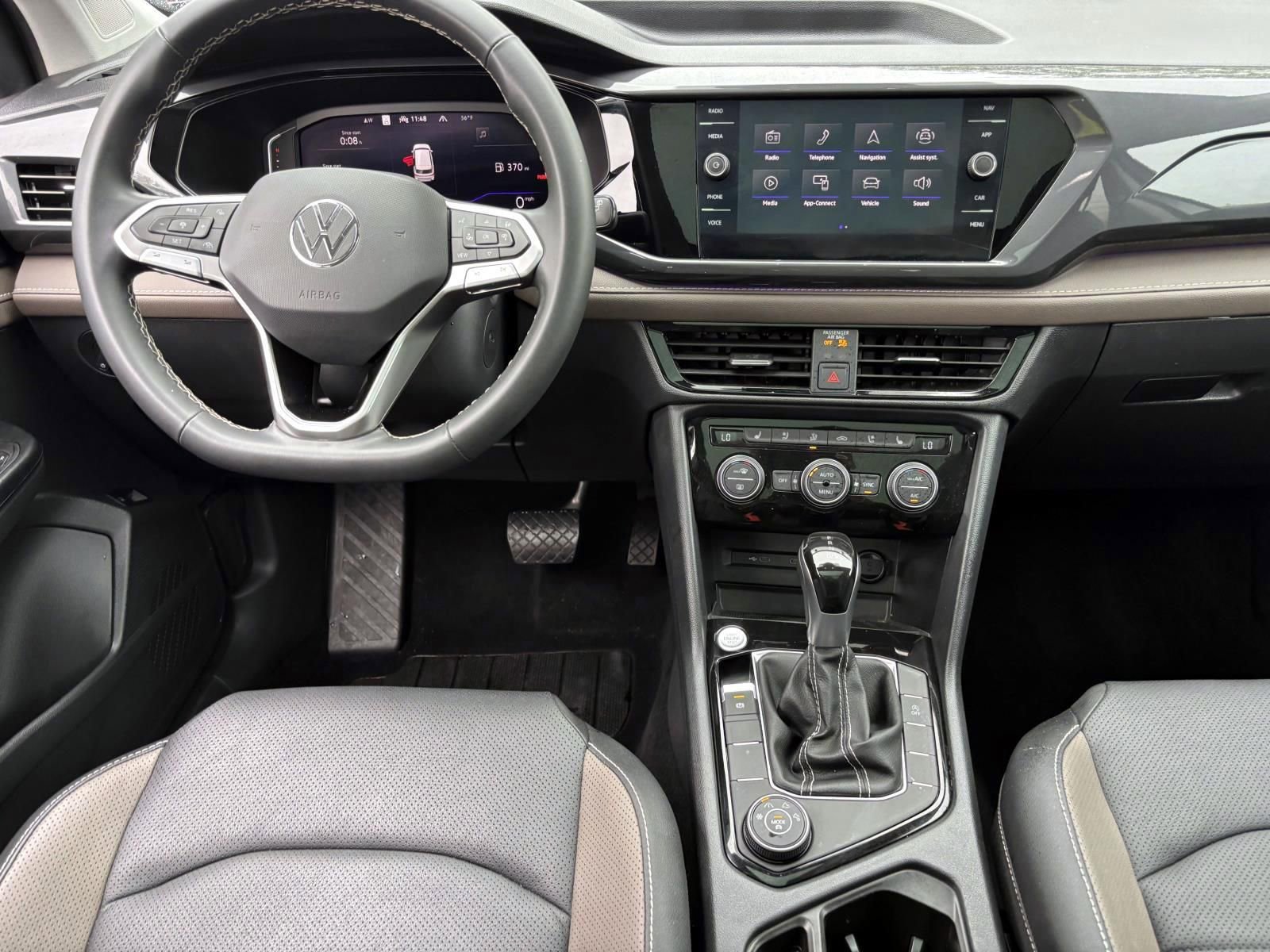 Used 2023 Volkswagen Taos SEL AWD/4WD image 28