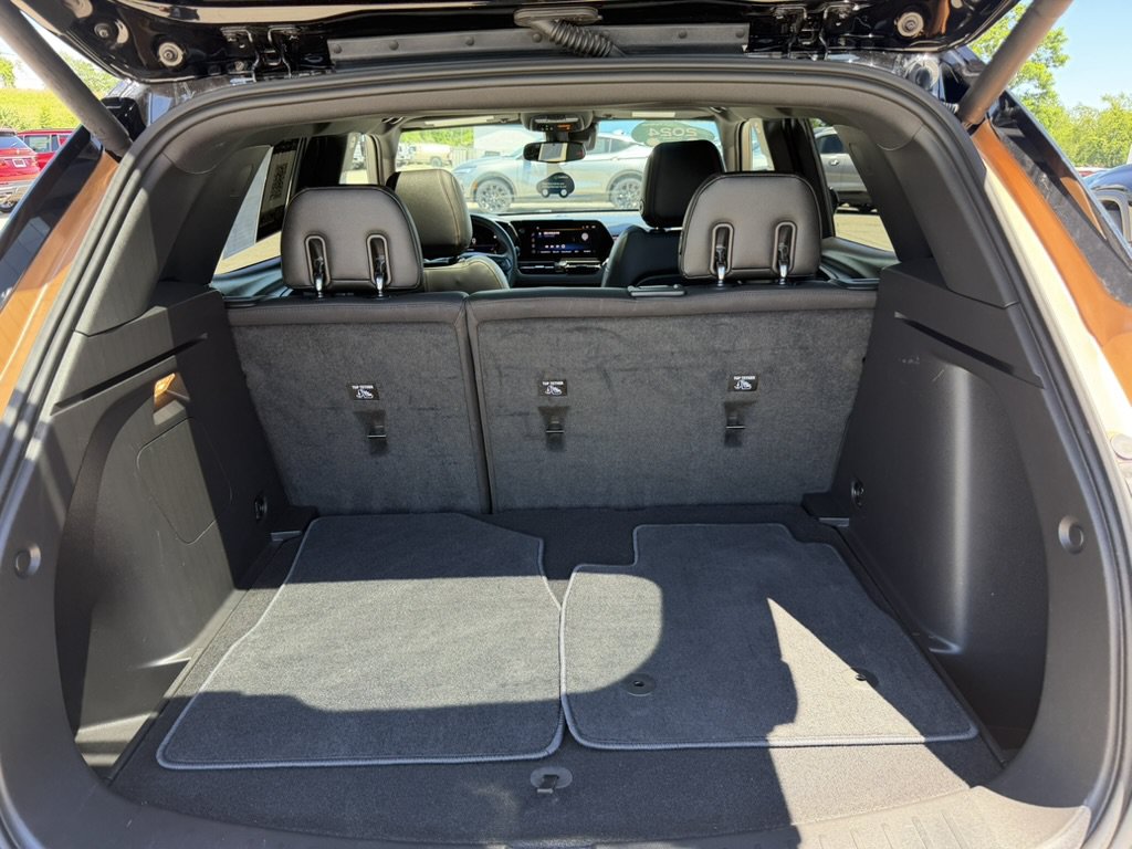 Certified 2024 Chevrolet TrailBlazer RS w/ Convenience Package AWD/4WD image 13