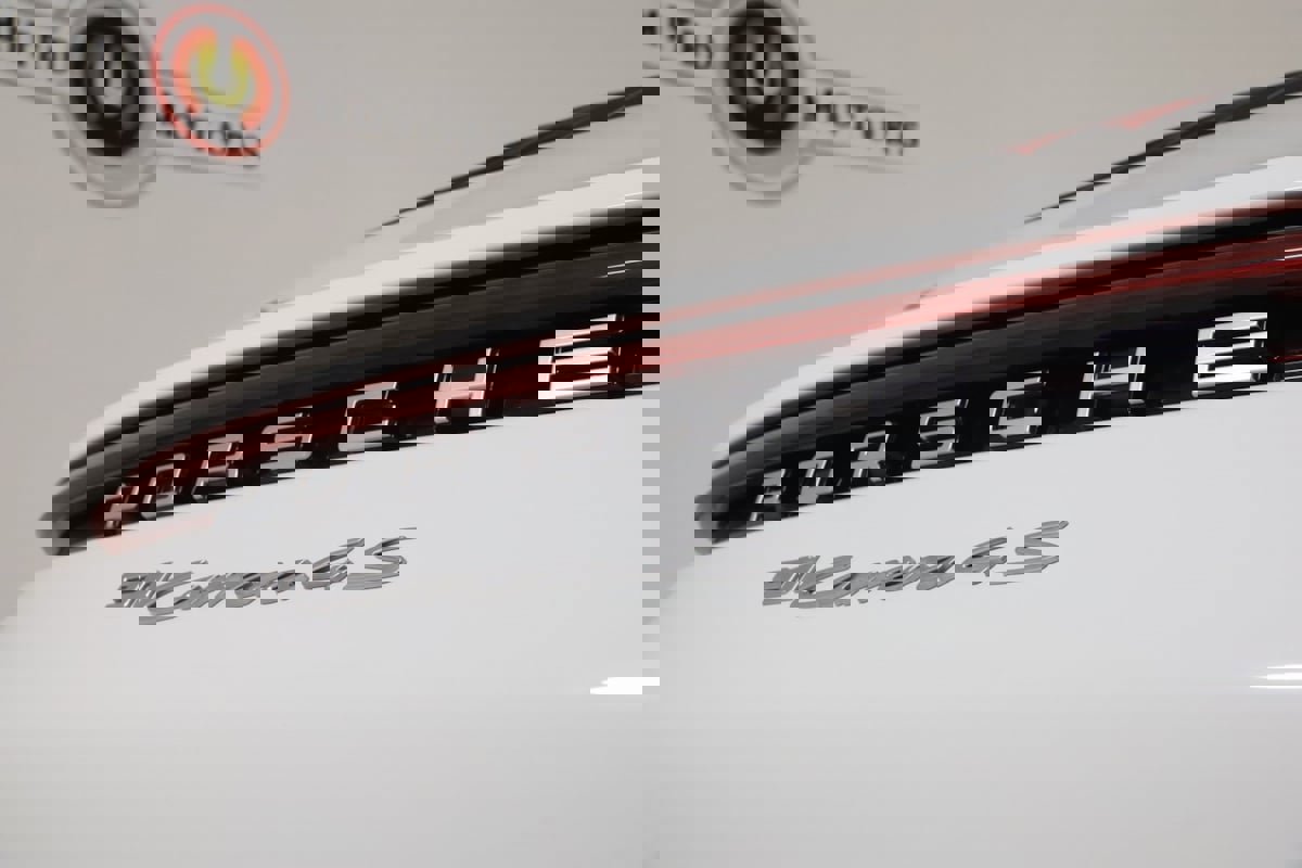 Used 2020 Porsche 911 Carrera S image 82