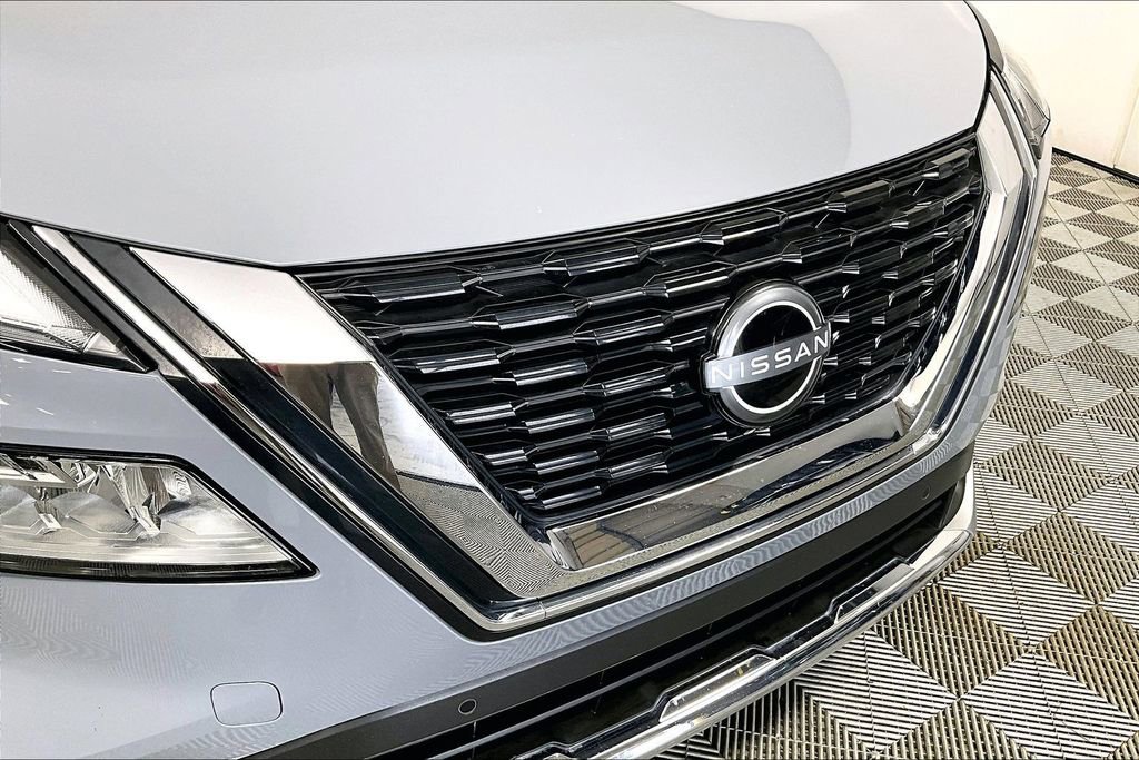 Used 2022 Nissan Rogue Platinum w/ Head-Up Display Package image 30