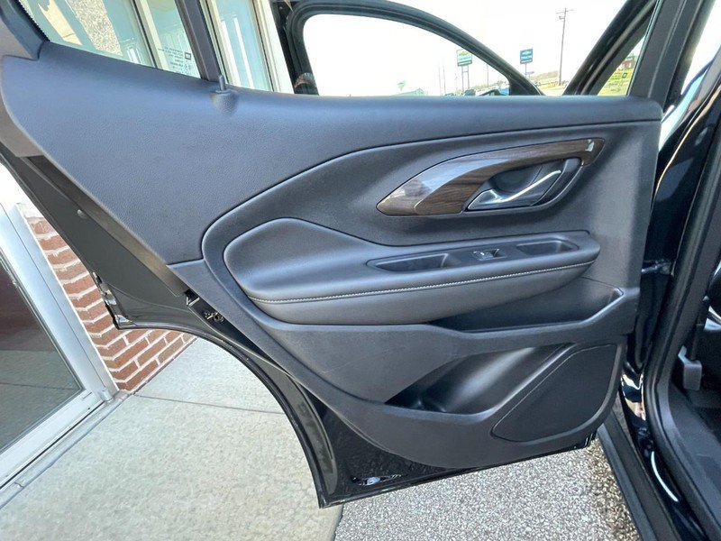 Used 2020 GMC Terrain Denali w/ Denali Premium Package FWD image 23