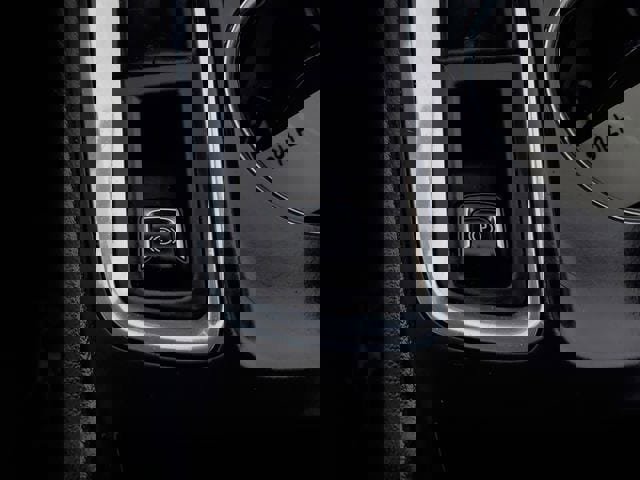 Used 2023 Chevrolet Equinox LS w/ LS Convenience Package image 30