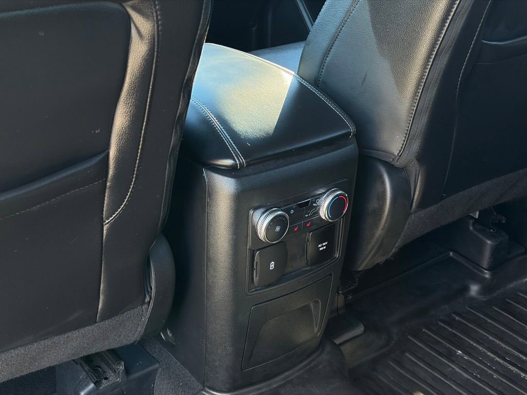 Used 2022 Ford Explorer Limited w/ Limited Technology Package image 26