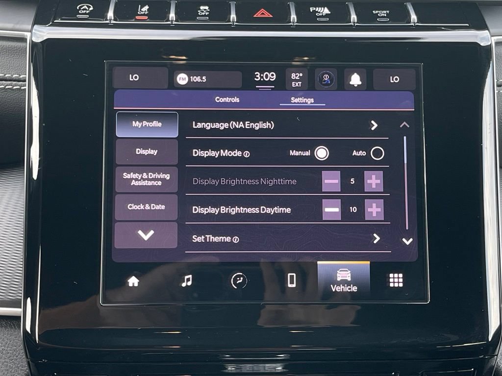 New 2026 Jeep Grand Cherokee Laredo RWD image 28