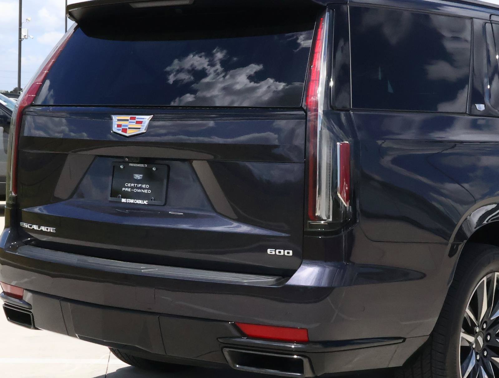 Used 2024 Cadillac Escalade Sport Platinum AWD/4WD image 11