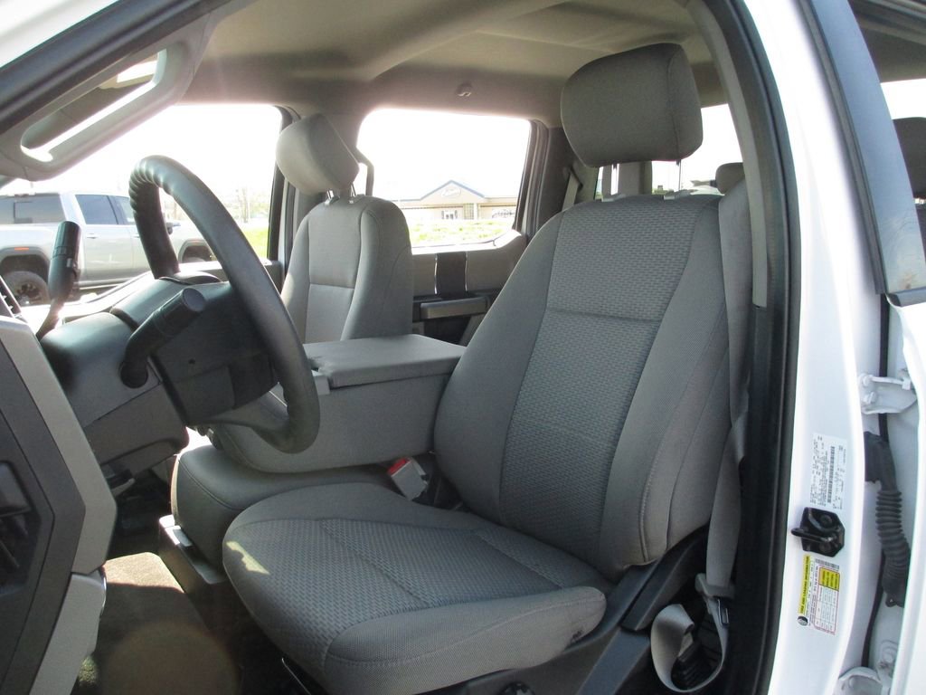 Used 2020 Ford F150 XLT image 16