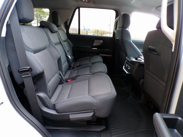 New 2025 Ford Expedition Active AWD/4WD image 14