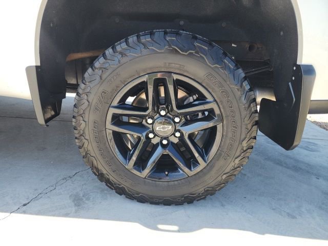 Used 2022 Chevrolet Silverado 1500 LT Trail Boss w/ LT Trail Boss Premium Package image 23