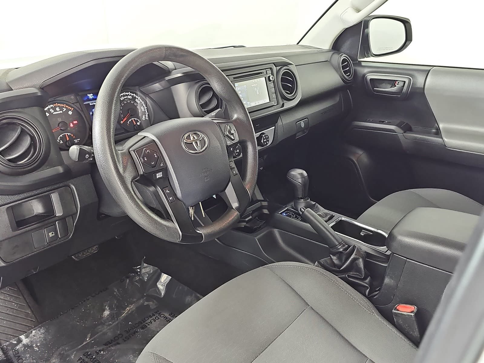 Used 2019 Toyota Tacoma SR RWD image 13
