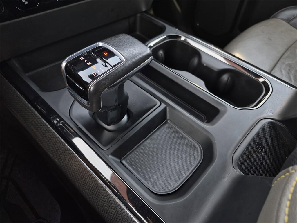 Used 2022 Chevrolet Silverado 1500 ZR2 w/ Technology Package image 24