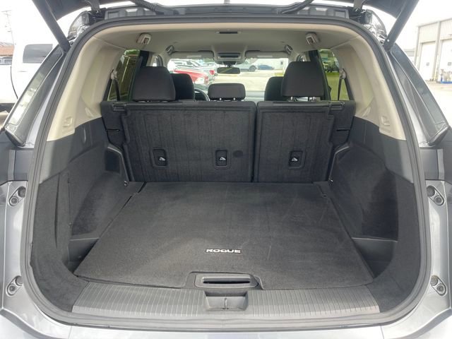 Used 2024 Nissan Rogue SV AWD/4WD image 17