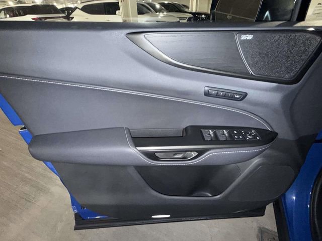 Certified 2025 Lexus NX 350 AWD w/ Rear Seat Package image 20
